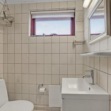 Prázdninový dům In With Kitchen *