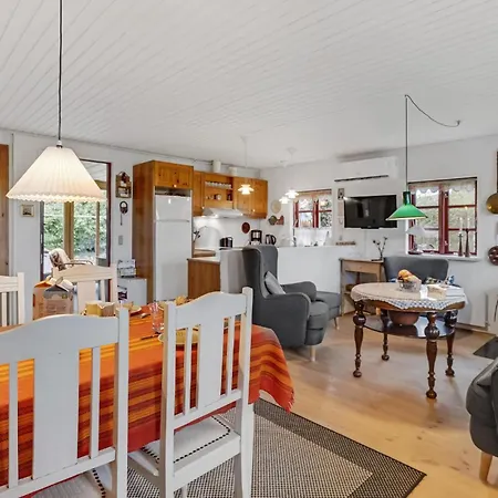 2 Bedroom Lovely Home In Broager Дом отдыха Broager